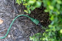 Southwire 23678306 - CORD SET- 16/3 25' HI VISIBILITY LOW