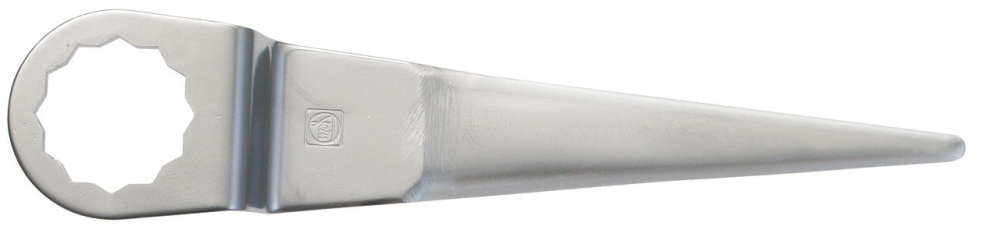 XXL cutting blade straight. Z-bend, cutting length 2-3/4 in.