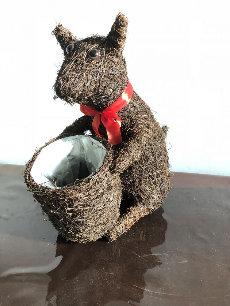Rattan Cat Planter With Basket 11.8x6.3x16.1in - Basket Size 5.9x5.9x5.1in