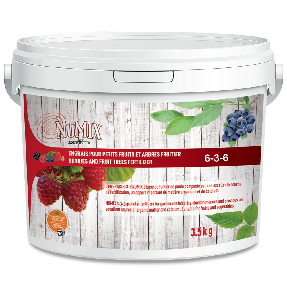 Numix Berries & Fruit Trees Fertilizer Org/OCQV Pail 3.5Kg 6-3-6