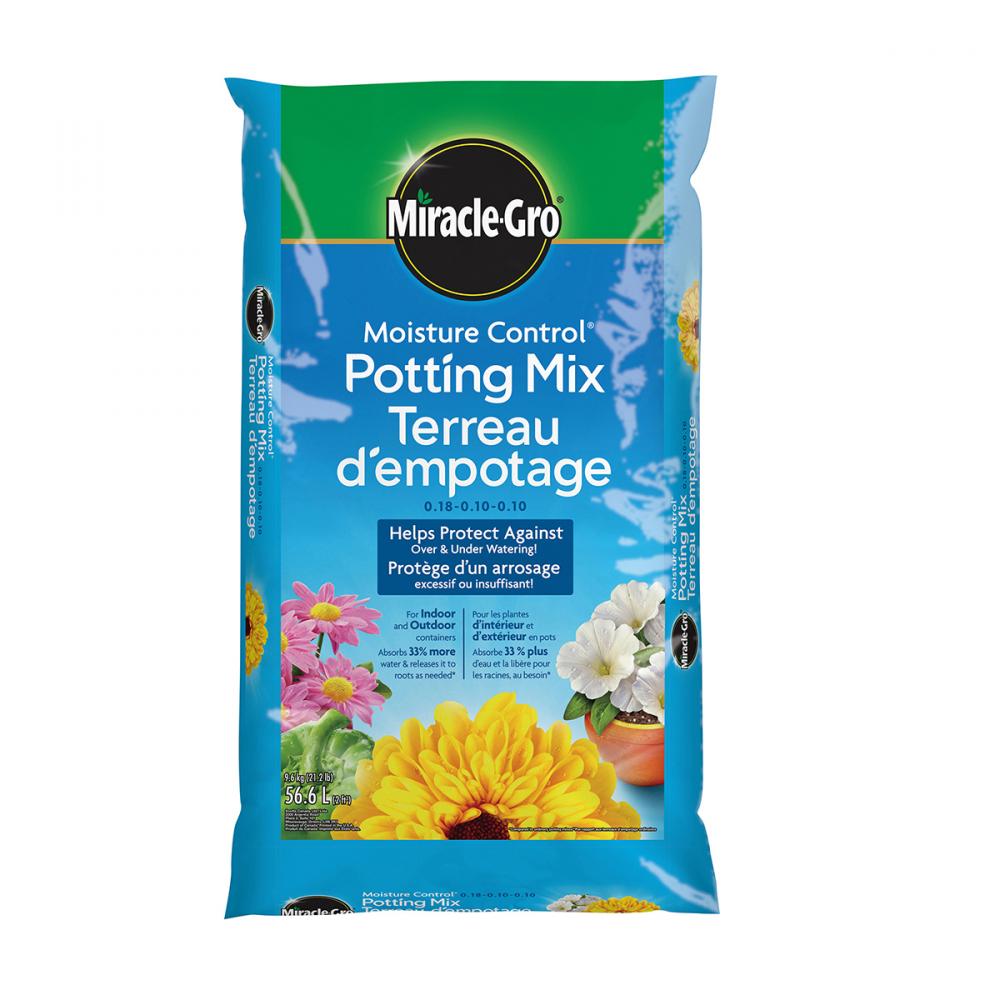 Miracle-Gro Moisture Control Potting Soil Blend Enriched 0.18-0.10-0.10  56.5L