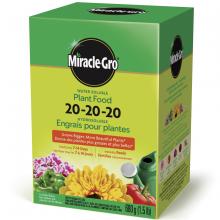 Toolway 88015063 - Miracle-Gro Water Soluble Plant Food 20-20-20  680g
